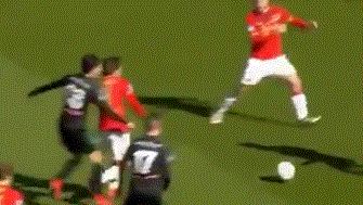 两支球队在 两支球队在