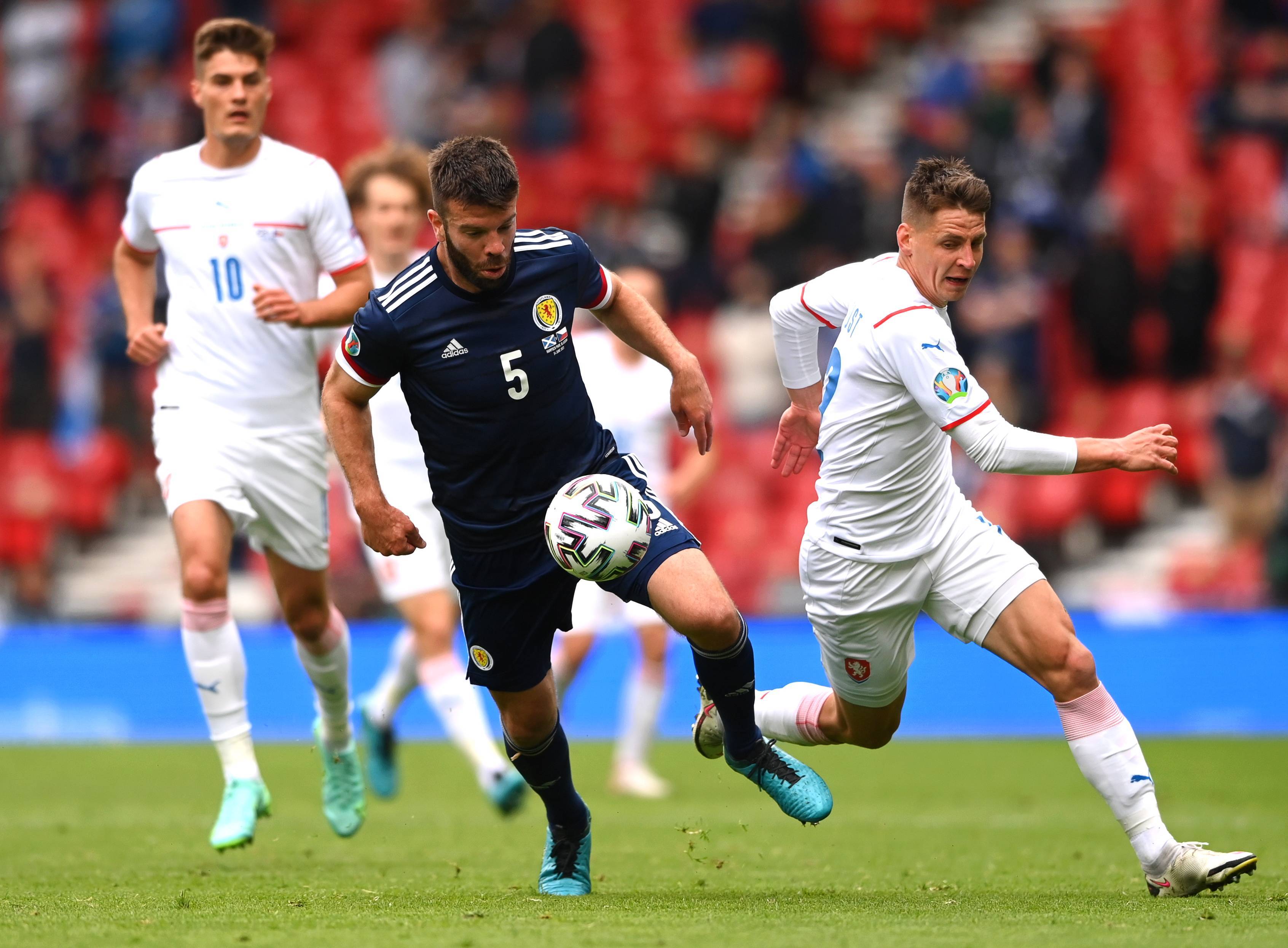 引进一名覆 引进一名覆